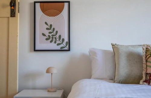 East Launceston House | Hollybrooke Cottage, East Launceston