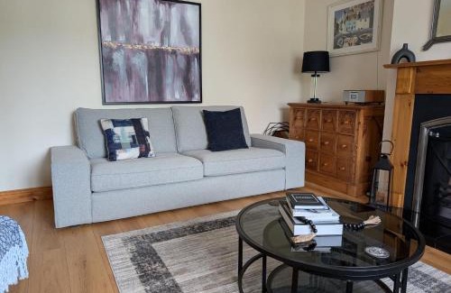 Newcastle House | Hollybush House