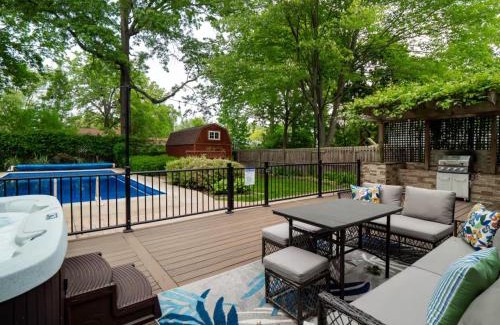Vermilion House | Hollyview Dr, Vermilion