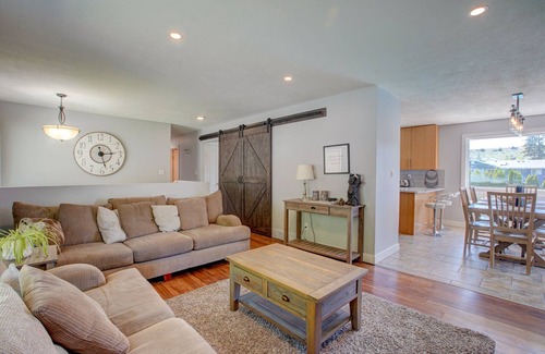 Rutland House | Hollywood Holiday House - Family and Pet Friendly - Pool open May 15