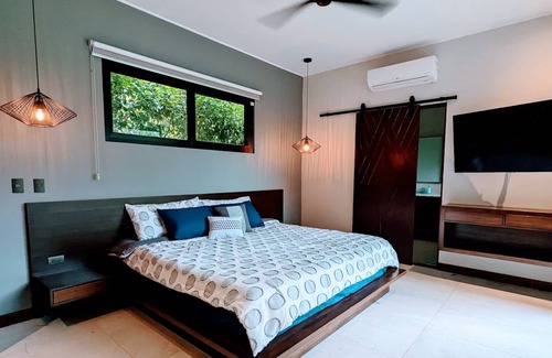 Uvita House | Hollywood House