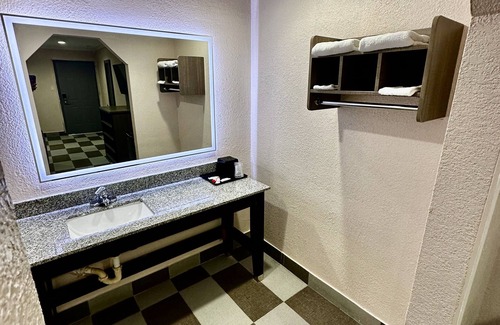 Northside Hotel | Hollywood Inn