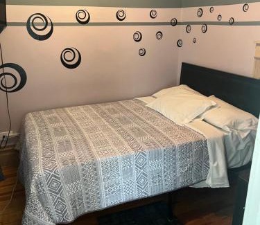 Edgewater House | Hollywood Rentals LLC