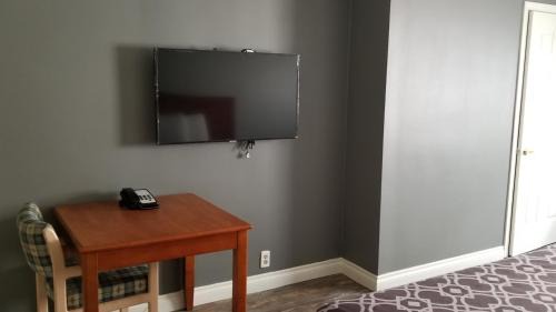 Little Armenia Hotel | Hollywood Stars Inn