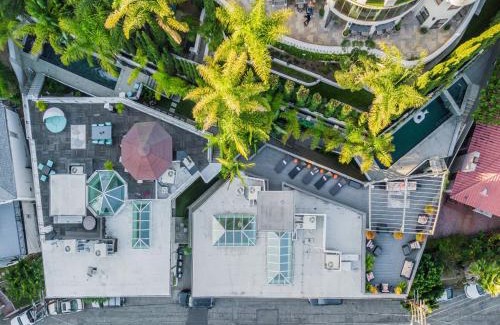 Hollywood Hills West Villa | Hollywood Villa Ev2
