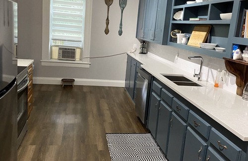 Ayers Cliff Apartment | Holmes Haven A - Cozy Family Retreat