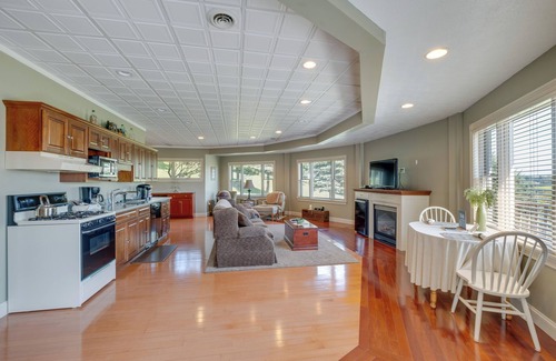 Millersburg Apartment | 'holmes With a View' Studio: Millersburg Retreat!