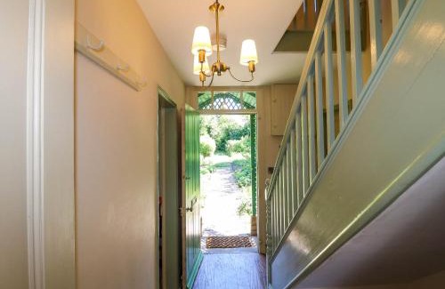 Halam House | Holmhurst