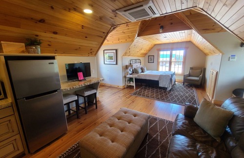 Veyo Cabin | Holmstead Ranch Resort