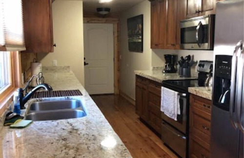Veyo Cabin | Holmstead Ranch Resort