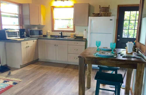 Holualoa Cottage | Holualoa Studio Cottage - GIANT OCEAN VIEW! Cool, private, near town