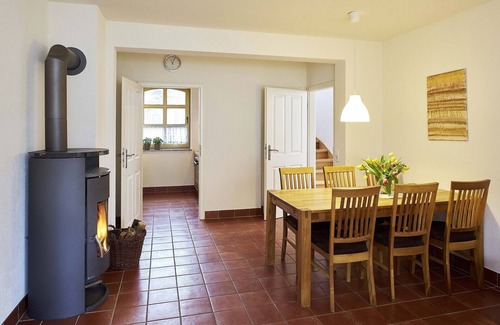 Gorzig House | Holunderhaus mit 92 m² auf 2 Ebenen für 6+2 Pers., 3 Schlafzimmer, 3 Bäder