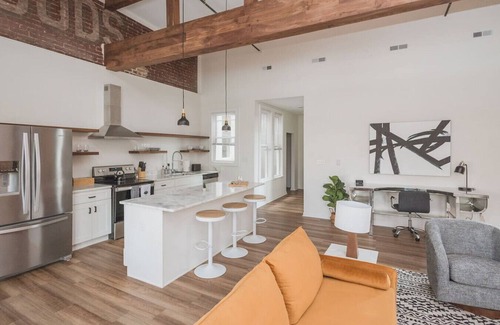 Martinsburg Apartment | Holyrood- one bedroom apartment