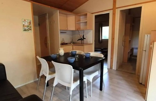 Signy-lAbbaye Ski Chalet | Holzhütte 4 Personen