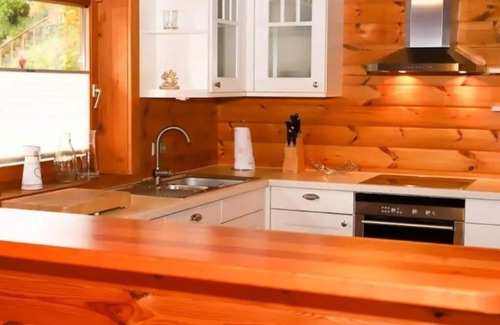 Erflinghausen Ski Chalet | Holzhaus Hubertus am Hennesee