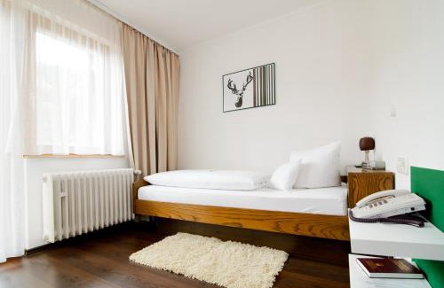Schoenmuenzach Hotel | Holzschuhs Schwarzwaldhotel