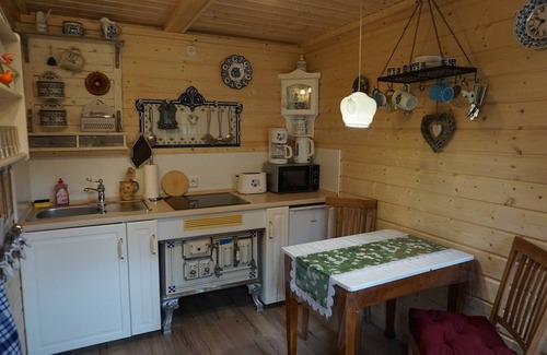 Urbich Apartment | Holzstübchen - Holiday apartment Lungmuß