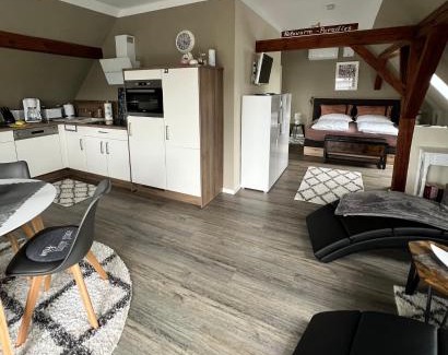 Zolkendorf Apartment | „Holzwurm-Paradies“