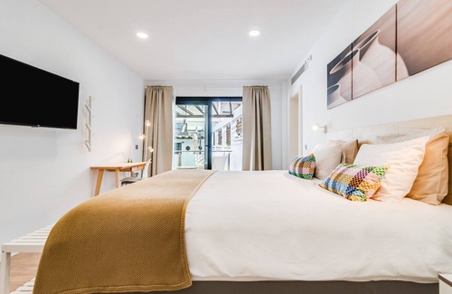 Las Palmas de Gran Canaria Bed & Breakfast | Home2Book Casa Boissier Room 03 Breakfast Included