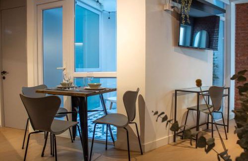 Lastarria Apartment | HOM I Departamento con Terraza Piso1 2PAX