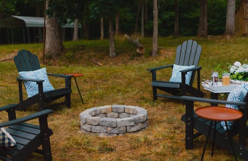 Monticello House | Home 0.2 miles from boat ramp with game room!