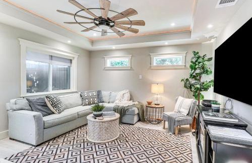 Zilker House | Home 1 Mi to Zilker Park and Barton Springs Pool!