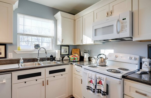 Chattanooga House | Home 3 Mi to Dtwn Chattanooga: Great for Nurses!