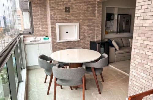 Vila Clais House | Home 48 I Apto pé na areia e com Piscina Aquecida em Bertioga