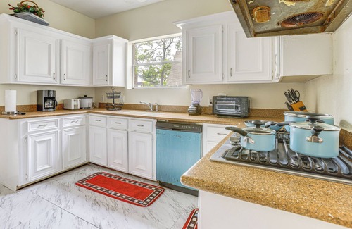 Clodine House | Home 7 Mi to Energy Corridor: Remote-Work Ready!