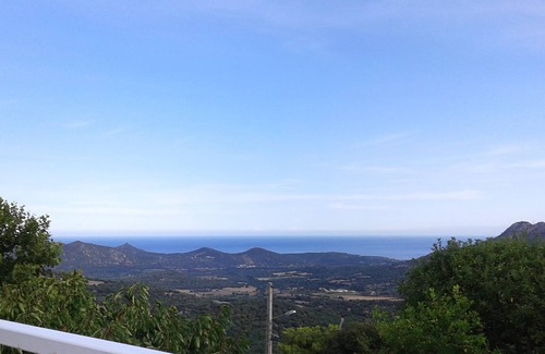 L'Ile-Rousse - Balagne House | Home and garden with great views of the sea and the mountains