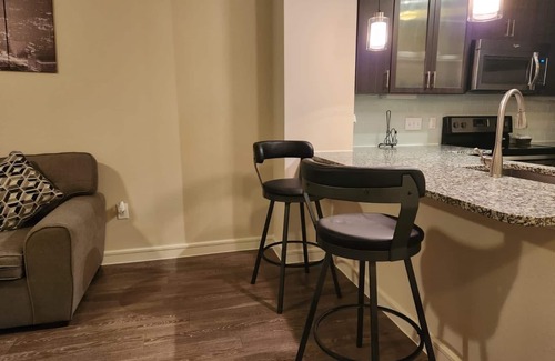 George Bush Park/Eldridge Apartment | Home at Energy corridor
