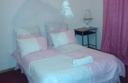 Bulawayo House | Home away from Home in the City of Kings, Bulawayo, Zimbabwe