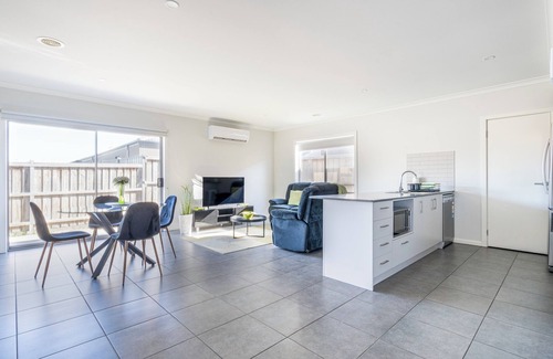 Wyndham Vale House | Home Away from home