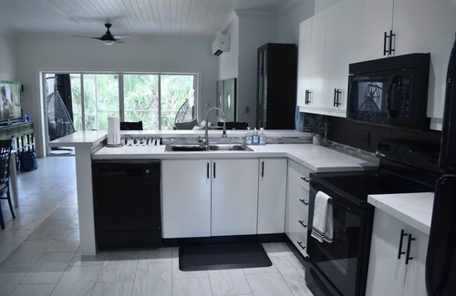 Grace Bay Condo | Home Away From Home In The Heart Of Grace Bay.
