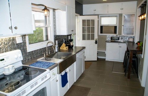 Grand Junction House | Home Away From Home 1 Bedroom Home
