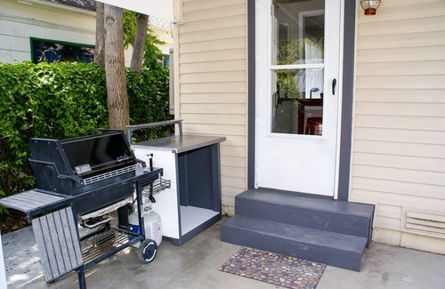 Grand Junction House | Home Away From Home 1 Bedroom Home