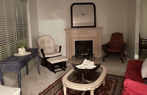 Russellville House | Home Away From Home — Central location - Russellville