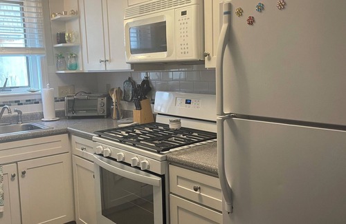 Hampton Condo | Home away from home at the beach