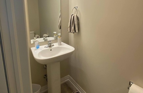 Hamilton House | Home Away from Home: Brand New 3-Bedroom Townhouse