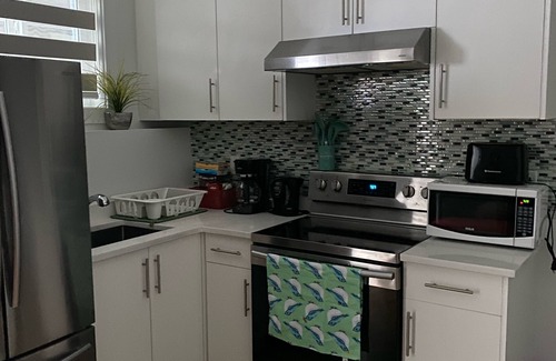 McMillan House | Home away from home! 5* location and comfort. Host extraordinaire!