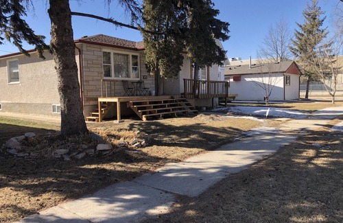 Winnipeg Apartment | Home away from home