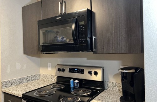 Church Street Apartment | Home away from home cozy apt close to airport