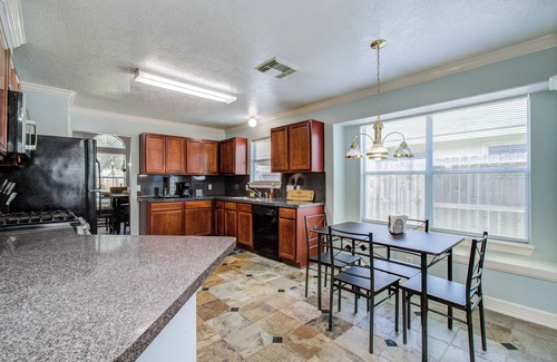 Barker House | Home Away from Home. Cozy family; open space in a nice community.