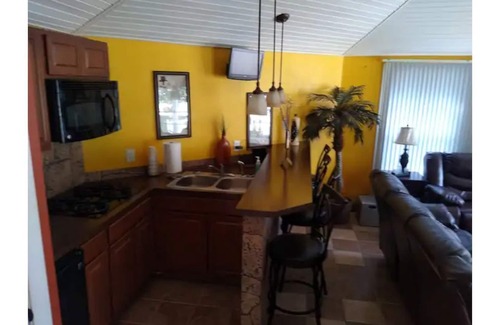Franklin House | Home AWAY FROM HOME! Franklin, VA (1 BEDROOM)