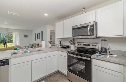Port Malabar House | Home Away from Home ~ Full House 3 Bedrooms 2 Baths