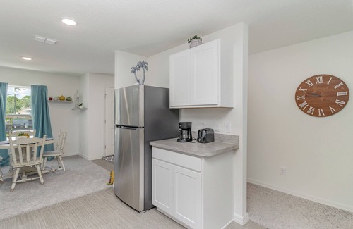 Port Malabar House | Home Away from Home ~ Full House 3 Bedrooms 2 Baths