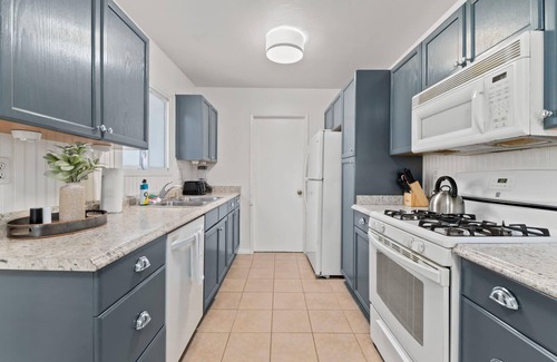 San Carlos House | Home away from Home/Gem/Serene/Sanctuary