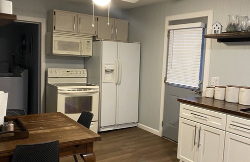 Kingsport House | Home Away From Home in Kingsportnn