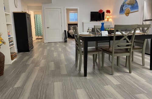 Kamloops House | Home away from home in a new upscale & highly desirable neighbourhood!