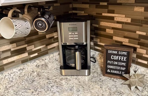 Church Street House | Home Away From Home…Just 8 Min From the Airport!